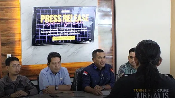 Korupsi Uang Desa untuk Investasi Crypto Tanpa Sepengetahuan Pj. Kades, Kejari Sambas Tahan Kaur Keuangan Desa Lorong