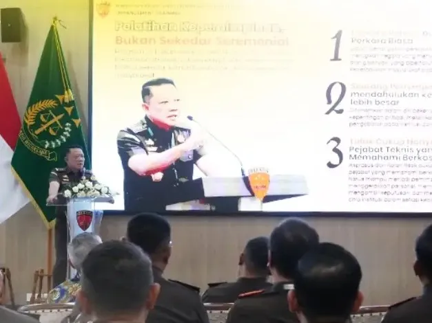 Tak Cuma Bongkar Perkara Khusus, Jajaran Pidsus di Wilayah Kejati Jatim Diasah Kemampuan Kepemimpinan dan Komunikasi Publik
