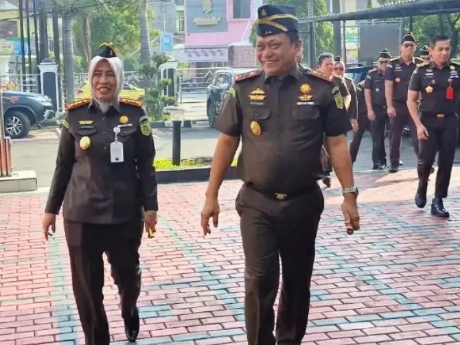 Kunker ke Kejari Kab Bandung, Kajati Jabar: Jaga Diri, Jaga Instansi,  Jangan Serakah!