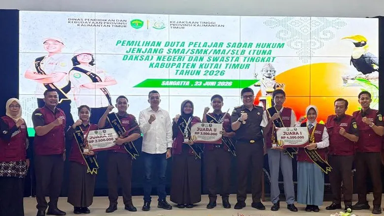 Ciptakan Inovasi Game Interaktif, Pelajar SMA Prima YPSSB Juara I Duta Pelajar Sadar Hukum Kejari Kutai Timur
