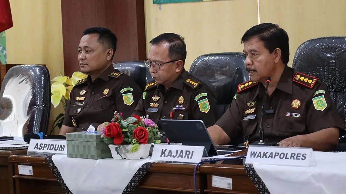 Kejari Yogyakarta Terima Penyerahan 13 Tersangka dan Barang Bukti Perkara Dugaan Kekerasan Anak di Daycare Little Aresha