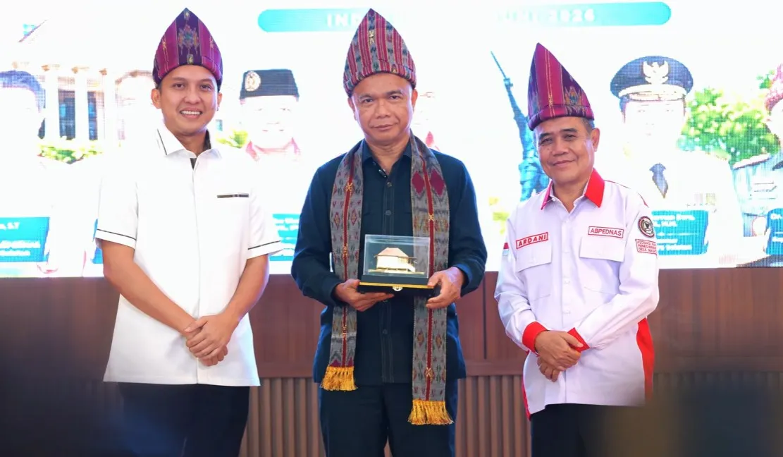 Dampingi Jamintel, Kajati Sumsel Hadiri Optimalisasi Program Jaksa Garda Desa dan Pengukuhan DPC APBEDNAS