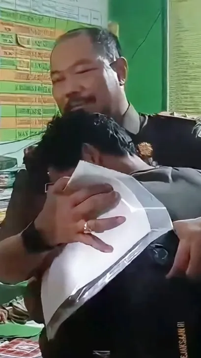 Aksi Menyentuh Kajati Jambi Bantu Lunasi Tunggakan Murid MTs Agar Bisa Menebus Ijazah