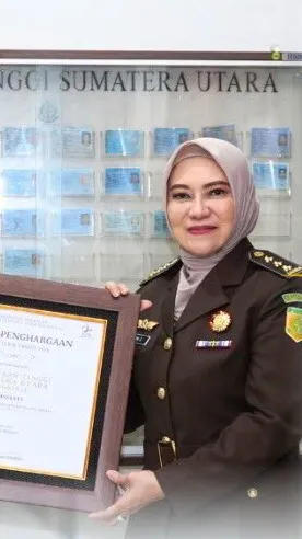 Kejati Sumut Raih Penghargaan Peringkat III Pelaksanaan APBN Satker Mitra KPPN Medan III