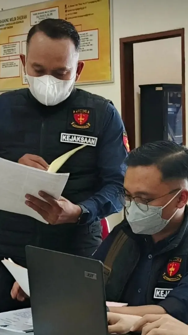 Kejari Tulungagung Geledah 2 Kantor Instansi Pemerintah Terkait Penyidikan Perkara Dugaan Korupsi Pengadaan Tanah Griyo Kanjengan