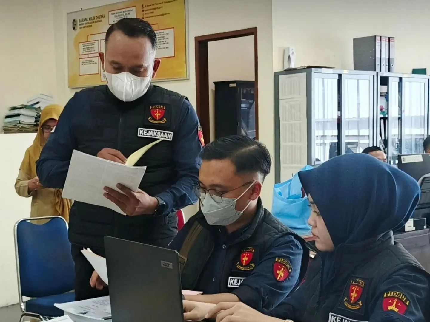 Kejari Tulungagung Geledah 2 Kantor Instansi Pemerintah Terkait Penyidikan Perkara Dugaan Korupsi Pengadaan Tanah Griyo Kanjengan