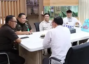 Sambut Audiensi Yayasan Haji Muhammad Cheng Hoo Indonesia, Kejati Jatim Apresiasi Sinergi untuk Kemaslahatan Umat