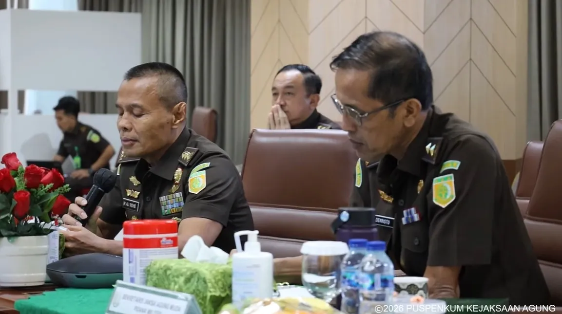 Gelar Rapat Staf Evaluasi Kinerja dan Anggaran Triwulan II Tahun 2026, Jampidmil Tekankan Penyelesaian Perkara Koneksitas