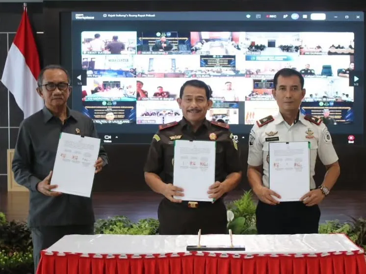 Kejati, Pengadilan Tinggi, dan Kanwil Ditjen Pemasyarakatan Sulteng Jalin Kerja Sama Pelaksanaan Sidang Secara Elektronik