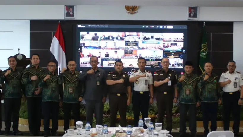 Kejati, Pengadilan Tinggi, dan Kanwil Ditjen Pemasyarakatan Sulteng Jalin Kerja Sama Pelaksanaan Sidang Secara Elektronik