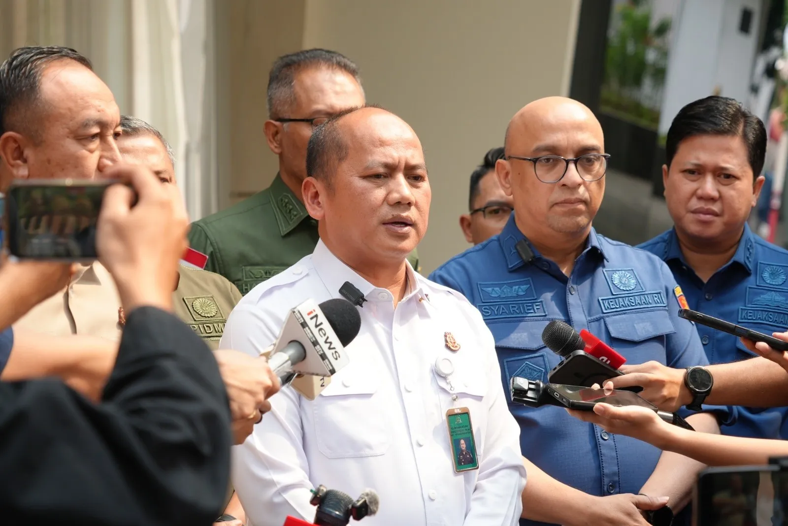 Kejagung Tetapkan Kepala Biro Hukum dan Humas BGN Inisial LMI Sebagai Tersangka Dugaan Korupsi Tata Kelola MBG