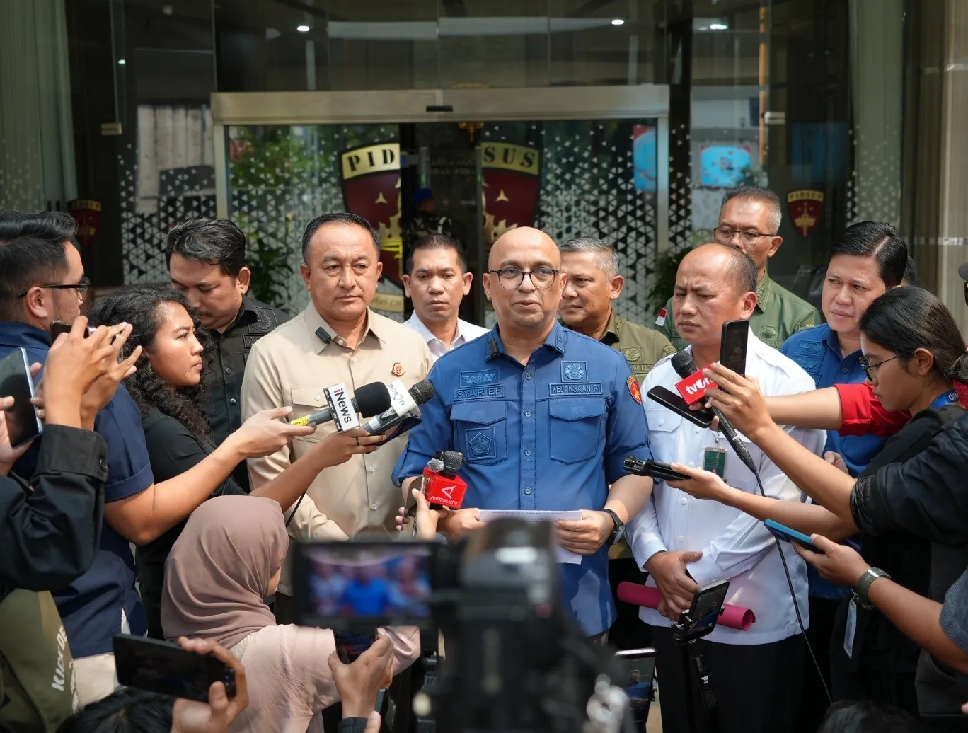 Diduga Prajurit TNI Aktif Terlibat dalam Perkara Tata Kelola MBG, Tim Penyidik JAM PIDSUS Limpahkan Berkas Penyidikan ke JAM PIDMIL