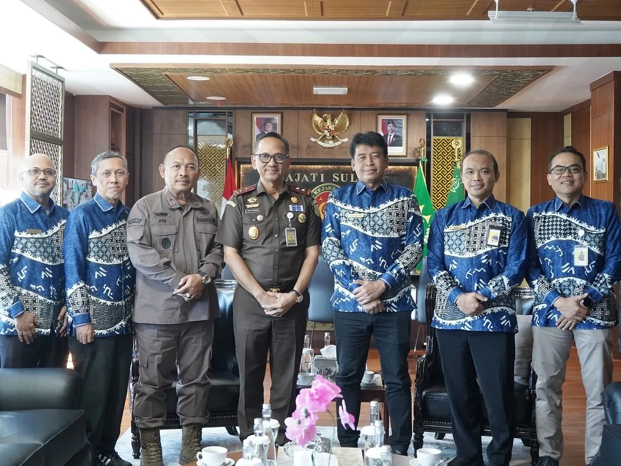 Kajati Sulsel menerima kunjungan kerja Kakanwil DJP Sulselbartra