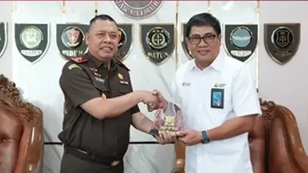 Kajati Jatim menerima kunjungan direksi PT Petrokimia Gresik