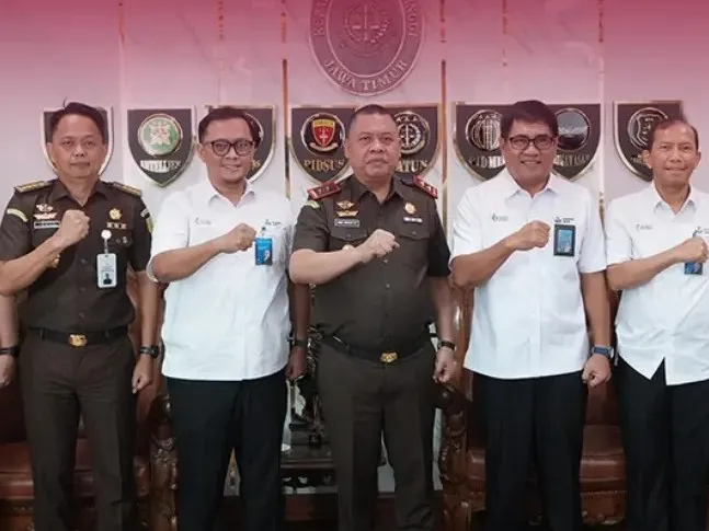 Kajati Jatim menerima kunjungan direksi PT Petrokimia Gresik