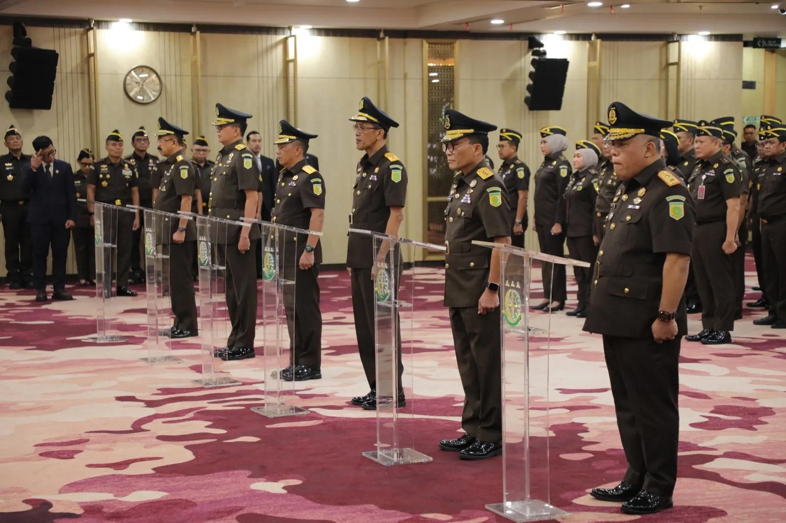 Beri Arahan Khusus dan Tugas kepada Pejabat yang Baru Dilantik