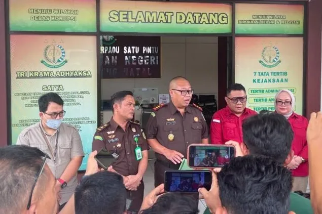 Kejari Mandailing Natal Tetapkan Mantan Plt Kepala Dinas Sebagai Tersangka Perkara Dugaan Korupsi Program Smart Village