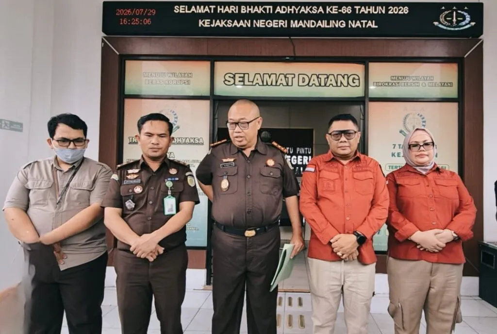 Kejari Mandailing Natal Tetapkan Mantan Plt Kepala Dinas DPMD Sebagai Tersangka Dugaan Korupsi Smart Village, Kerugian Negara Rp1,7 Miliar