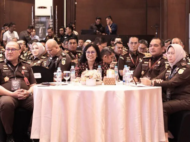Pelatihan Public Speaking And Leadership Competency Enhancement, Jampidsus Berharap Jajaran Aspidsus dan Kajari Wilayah Sumbagut