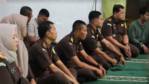 Pertama Kali Dilakukan Kejari Banda Aceh, Terpidana Jalani Pidana Kerja Sosial Melalui Mekanisme Restorative Justice