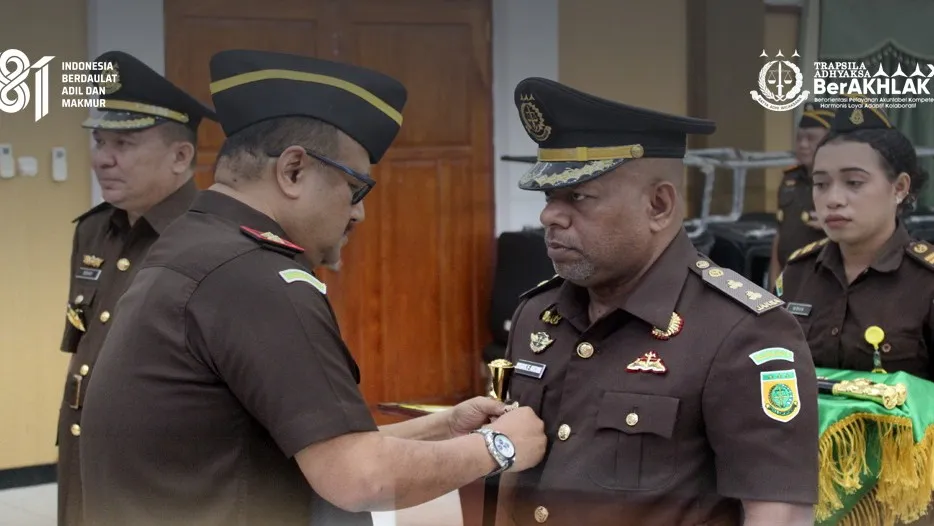 Para Pejabat yang Dilantik