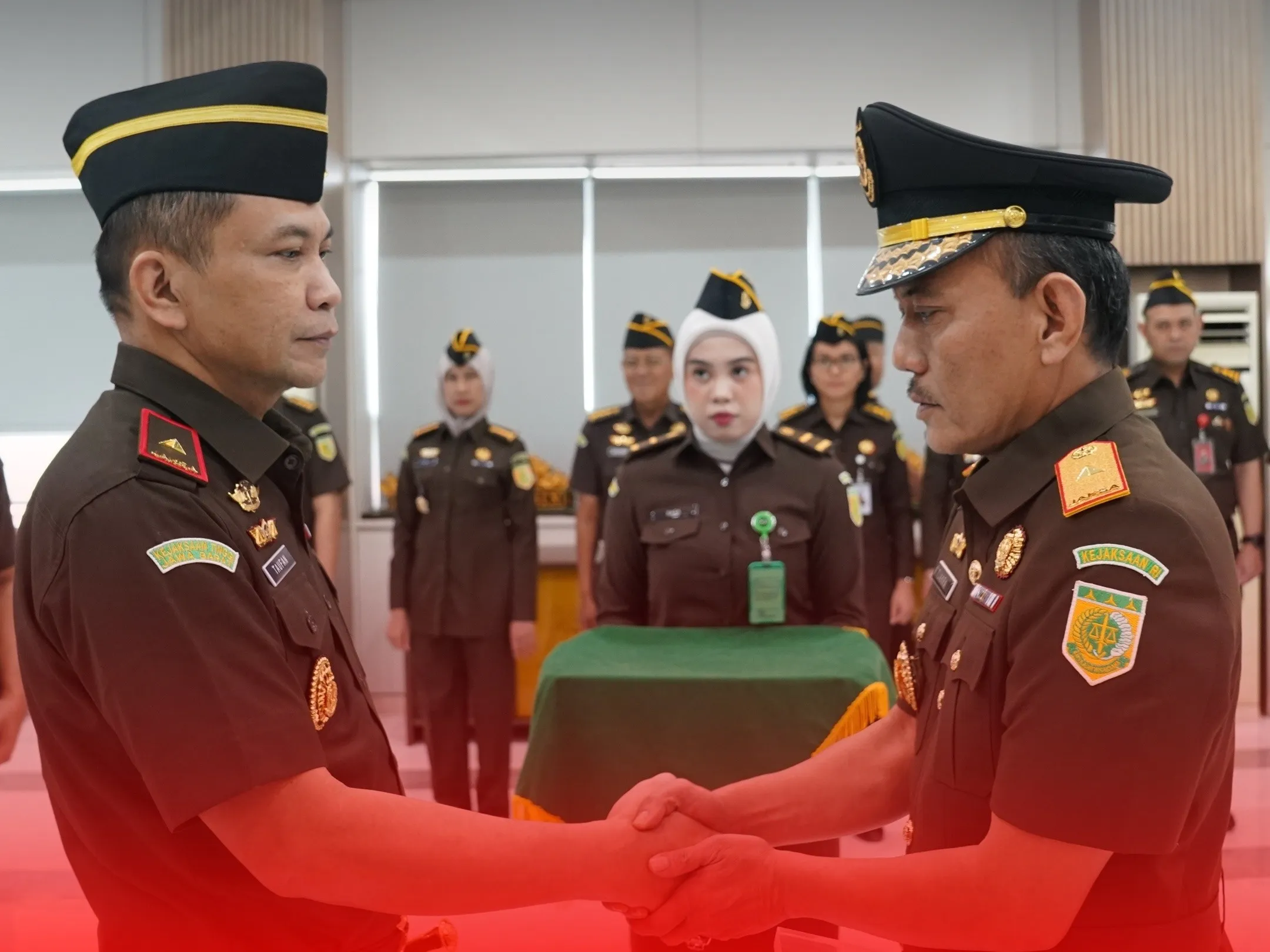 Kajati Lampung Lantik Wakajati. Asisten Serta 3 Kajari Baru