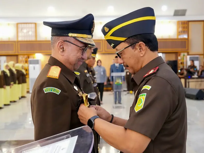 Kajati Sumsel Lantik Wakajati, 2 Pejabat Asisten dan 3 Kajari