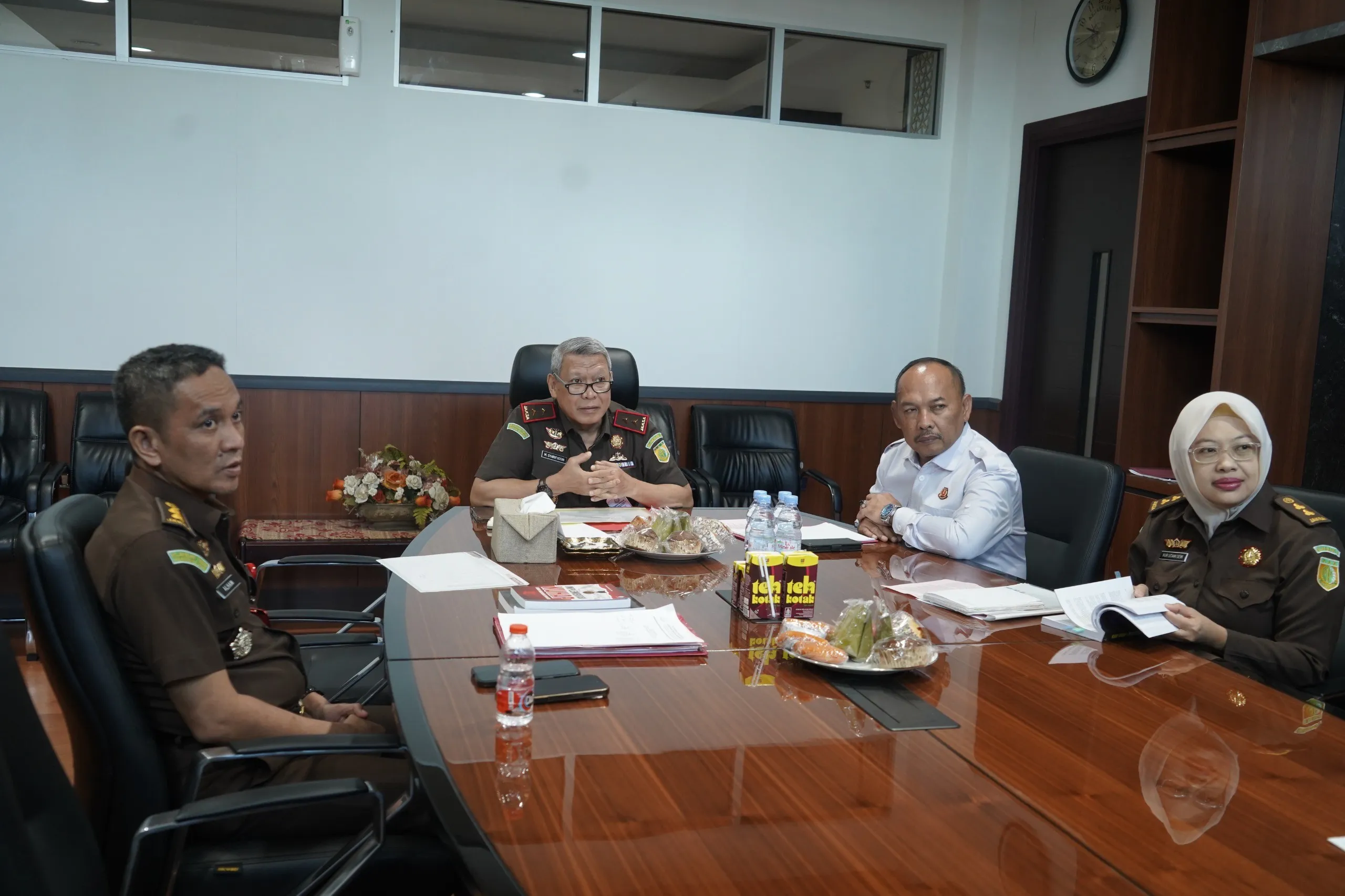 Kajati Sulsel, Muhammad Syarifuddin, S.H., M.H. memimpin ekspose virtual restorative justice