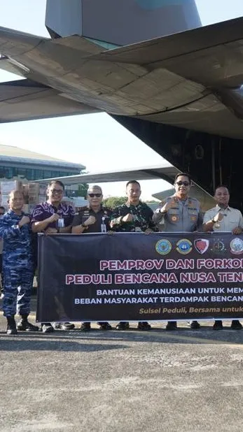 Kajati Sulsel Bersama Jajaran Forkompida Lepas 25 Ton Bantuan Kemanusiaan untuk Korban Gempa NTT