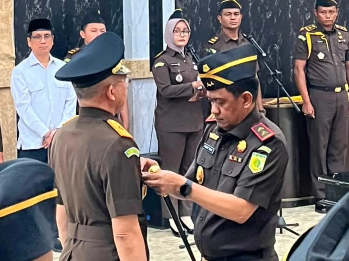 Kajati Maluku Utara dan Kajati Kalsel Lantik Wakajati serta Pejabat Eselon II dan III