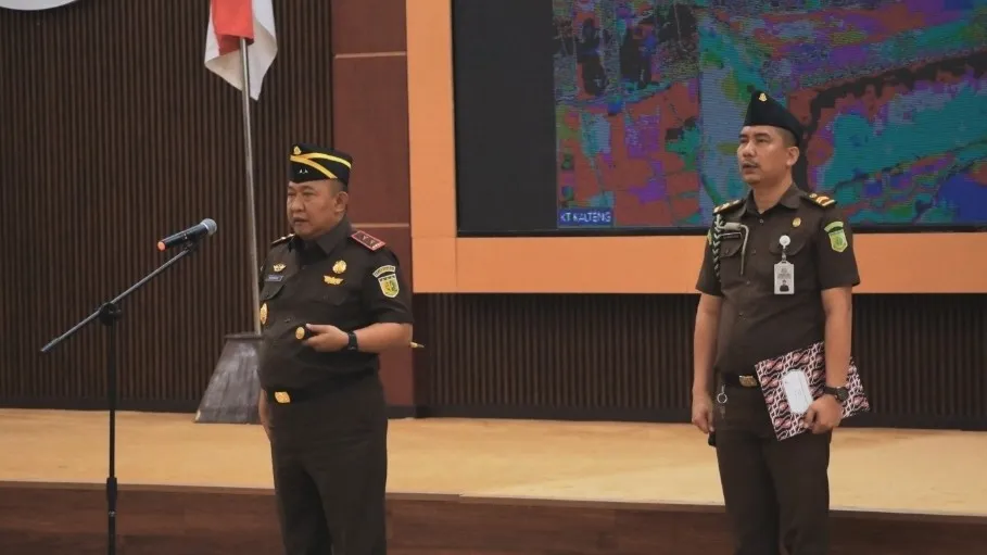 Wakajati Kalteng dan Aspidsus Kejari Kalbar Resmi Dilantik