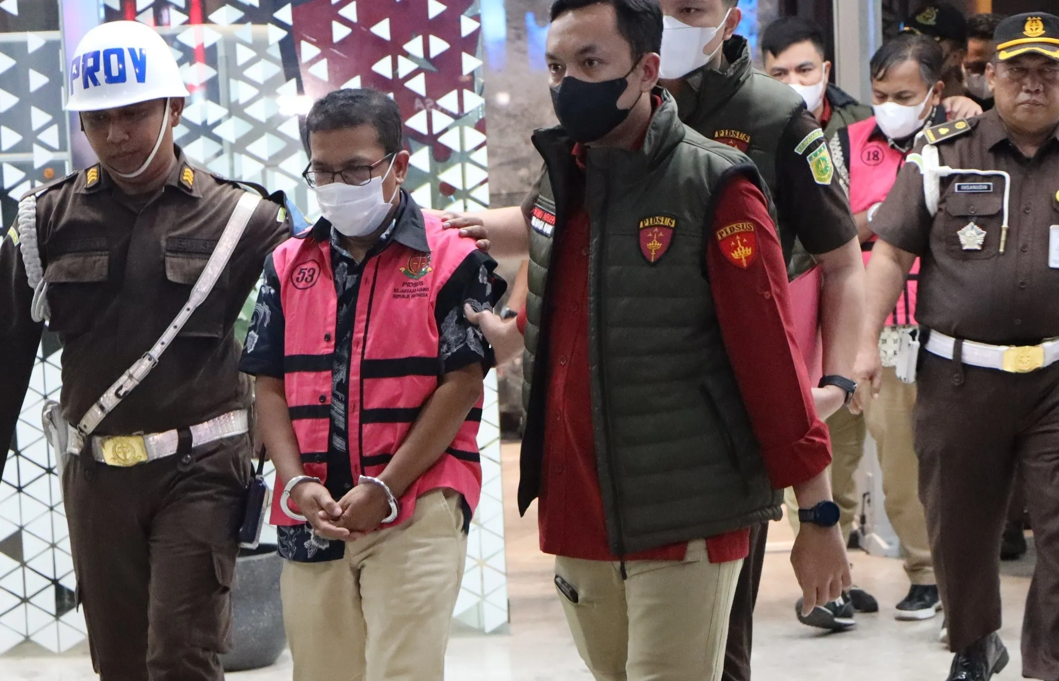 Dua Pegawai Pajak Jadi Tersangka