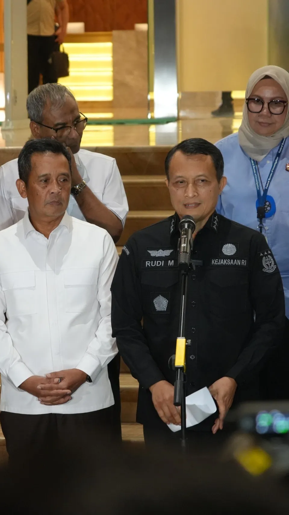 Tim Sembilan Periksa 3 Orang Saksi Terkait Penanganan Perkara FA