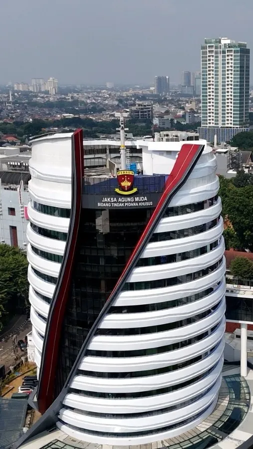 JAM PIDSUS Kejagung Periksa 6 Orang Saksi Perkara Tata Kelola MBG di BGN, Salah Satunya Pemasok Ompreng