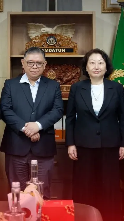 Terima Kunjungan IoMed, Jamdatun Dorong Peningkatan Kapasitas Profesional JPN di Sektor Mediasi Internasional