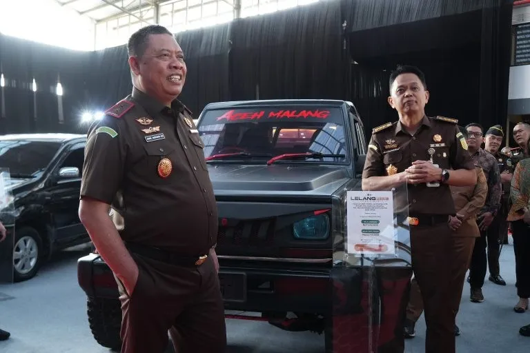 Resmikan Pameran dan Lelang Serentak, Kejati Jatim Tawarkan 275 Aset Rampasan Bernilai Rp40,73 Miliar Publik