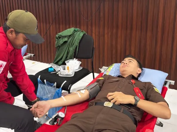 Aksi Donor Darah Serempak