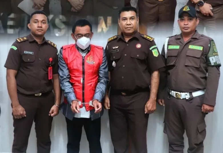 Kejati Maluku Tetapkan Mantan Kadis PUPR Sebagai Tersangka Perkara Dugaan Korupsi  Pembangunan Sarpras di Pulau Haruku