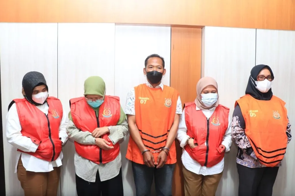 Kejati Maluku Tetapkan 5 Tersangka Perkara Dugaan Korupsi Proyek Sarpras di Maluku Tengah