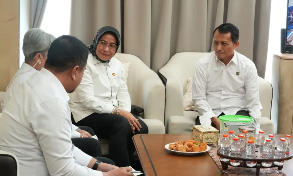 Komisi Kejaksaan RI melakukan kunjungan ke Kejaksaan RI