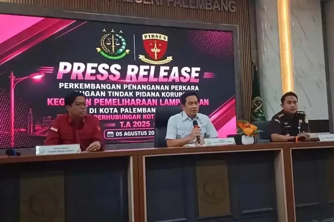 Kejari Palembang Periksa 69 Saksi Terkait Penyidikan Perkara Dugaan Korupsi Pemeliharaan Jalan Umum