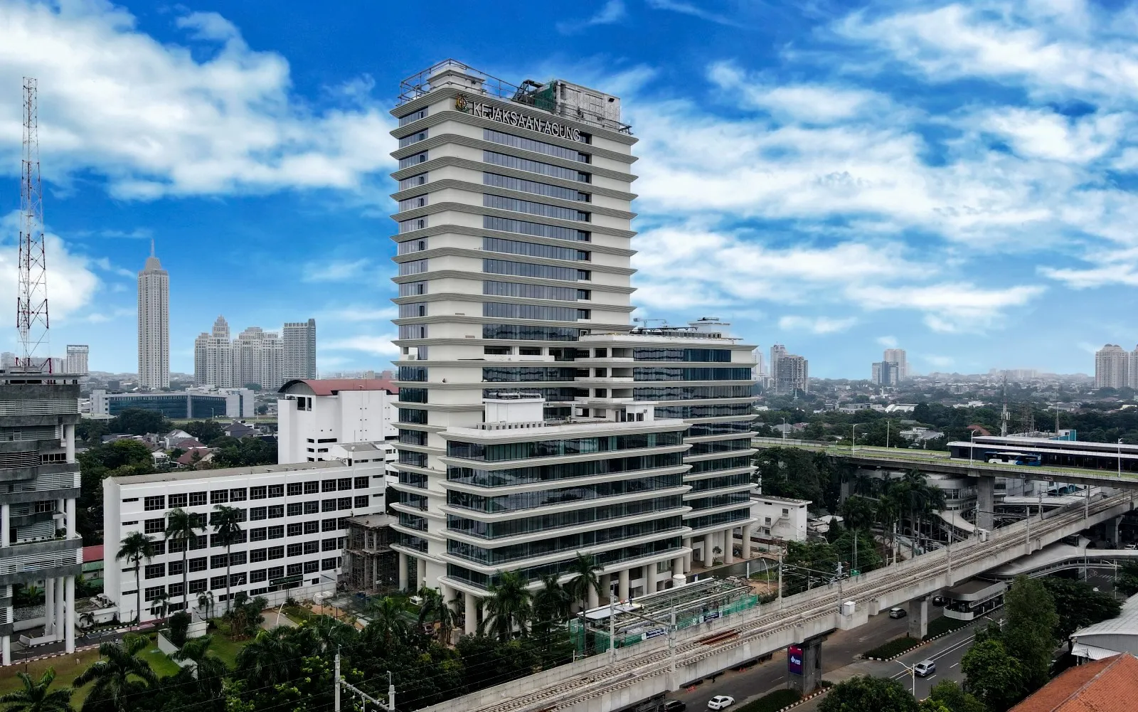 Tim Penyidik JAM PIDSUS Periksa 3 ASN dan Seorang Staf BGN Serta 1 Yayasan Terkait Perkara Tata Kelola MBG