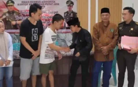 Kejati Jatim Setujui Penghentian Penuntutan Enam Perkara Pidum Kejari Surabaya melalui Mekanisme Keadilan Restoratif