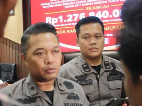 Kejari Tuban Kembalikan Uang Sitaan Rp1,2 Miliar dari Perkara Penyalahgunaan Pengelolaan Keuangan PT RSM ke Kas Daerah