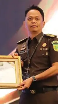 Kawal Sertifikasi Aset Pemkot Surabaya Senilai Rp992,7 Miliar, Kejati Jatim Terima Penghargaan dari BPA Kejaksaan RI