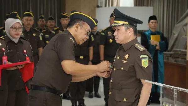 Sesjampidum saat melantik pejabat eselon III di lingkungan JAM PIDUM