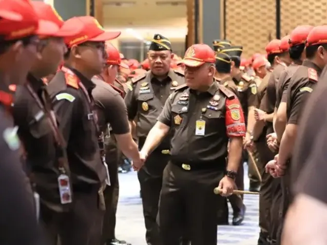 Kabadiklat Kejaksaan RI, Dr Harli Siregar membuka kegiatan  Pelatihan Teknis Pemantapan Pembaruan KUHP dan KUHAP Sentra Diklat Surabaya