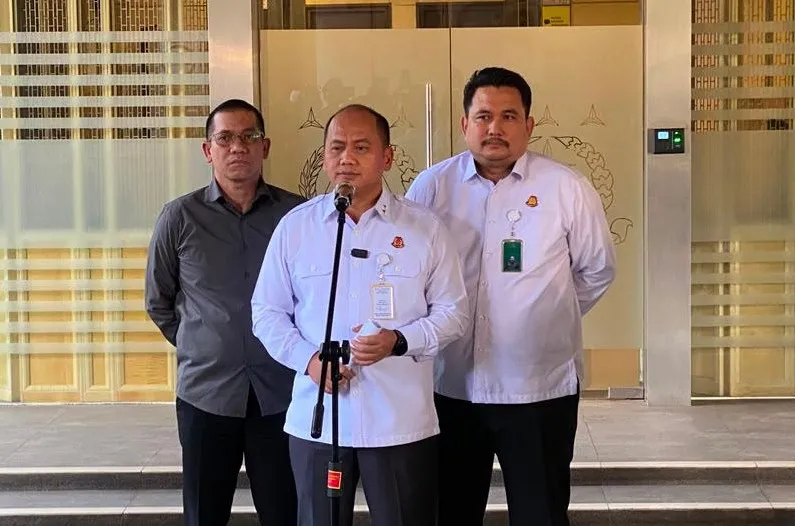 Perkuat Pembuktian, Tim Penyidik JAM PIDSUS Periksa Direksi PT TMS Sebagai Saksi Perkara Pertambangan Mineral Bukan Logam PT PMM