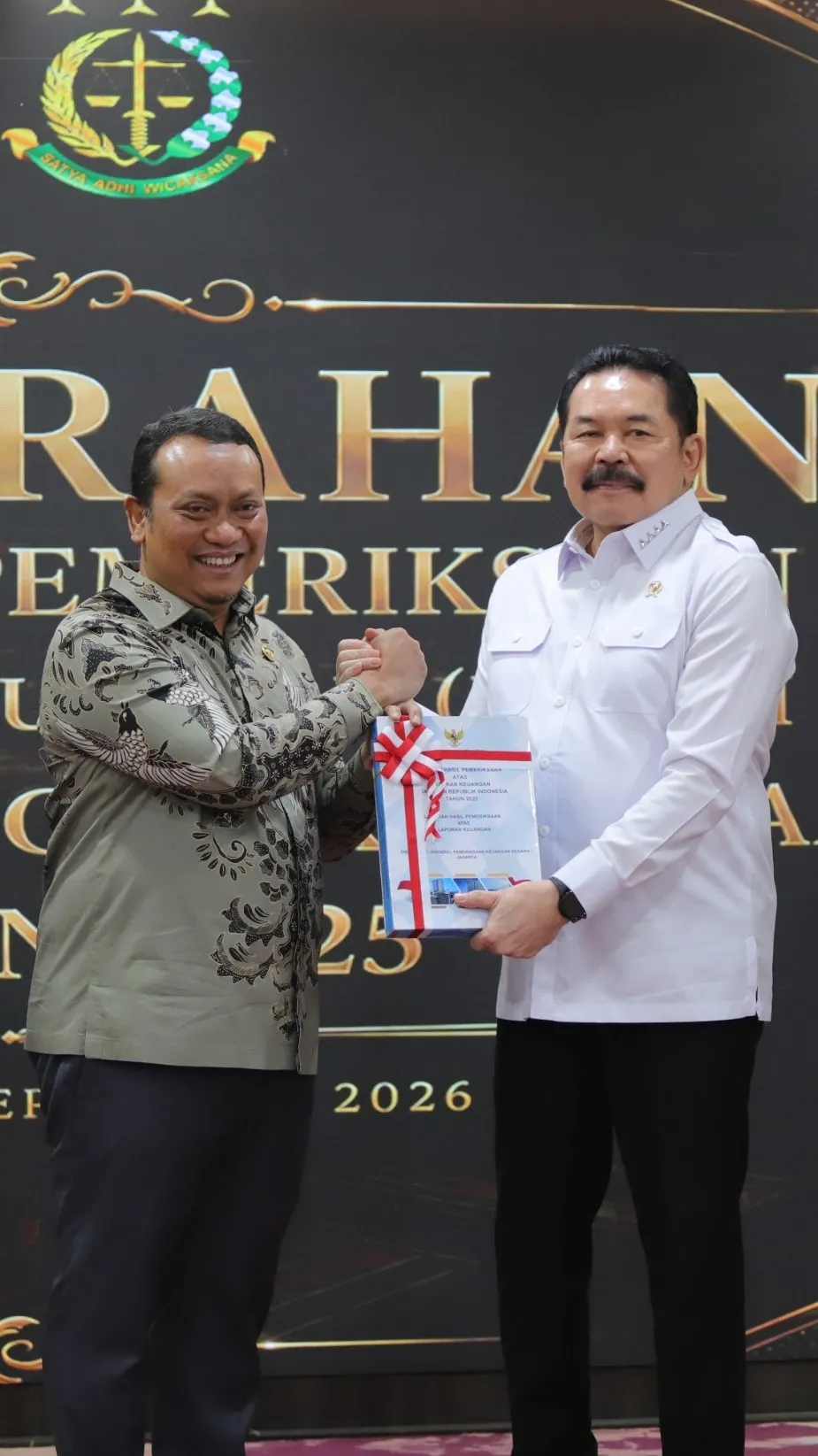 Jaksa Agung RI, ST Burhanuddin dan Pimpinan Pemeriksaan Keuangan Negara I BPK RI Nyoman Adhi Suryadnyana