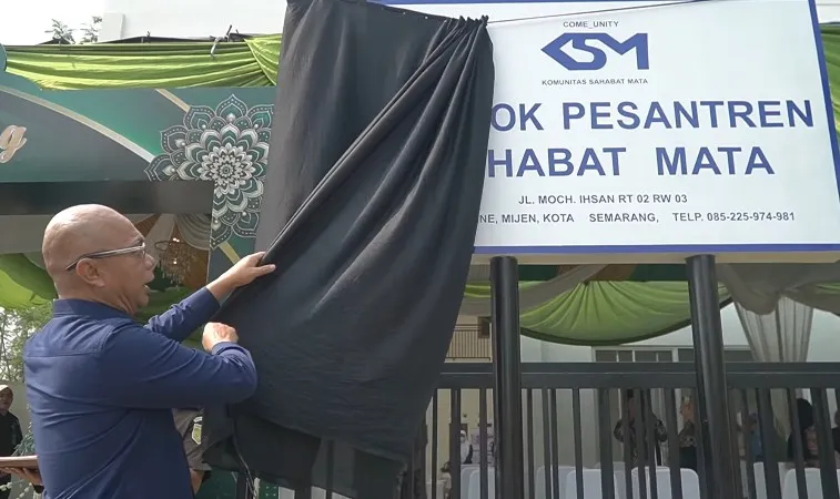 Jamintel meresmikan Pondok Pesantren Sahabat Mata